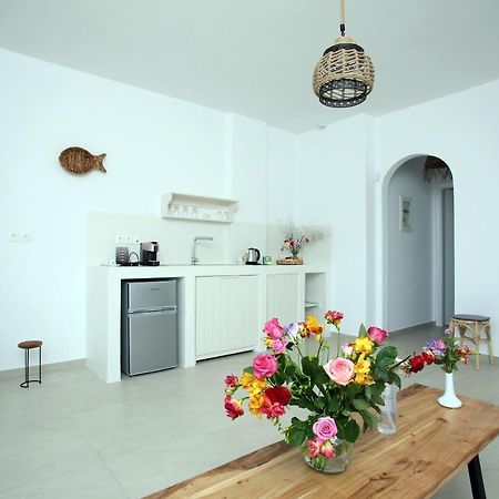 Elia Privileged Suites Andros Ανδροσ Ngoại thất bức ảnh